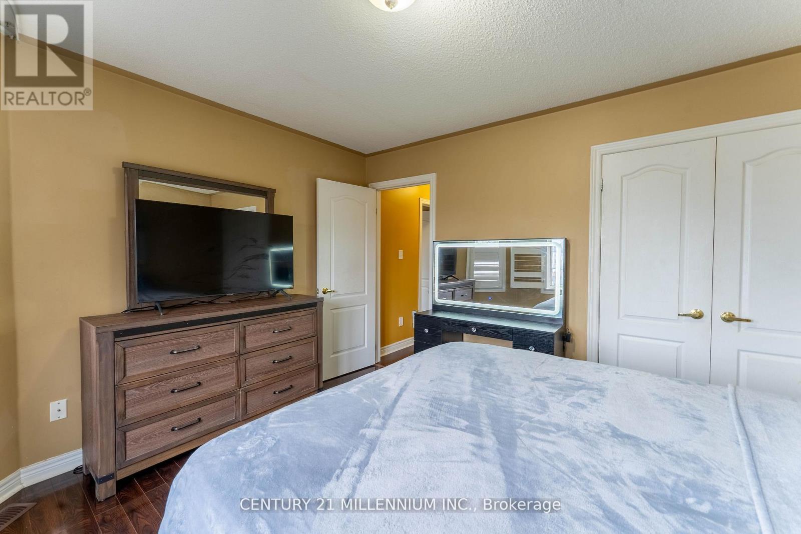 64 Executive Court, Brampton, Ontario  L6R 0L5 - Photo 30 - W13119316
