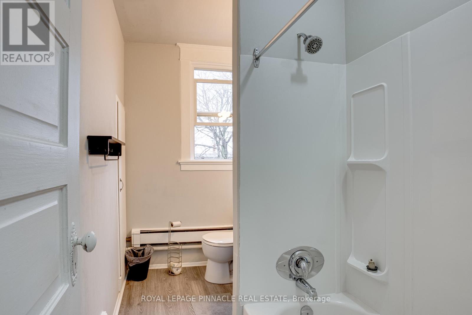 128 Geneva Street, St. Catharines, Ontario  L2R 4N6 - Photo 14 - X13119300