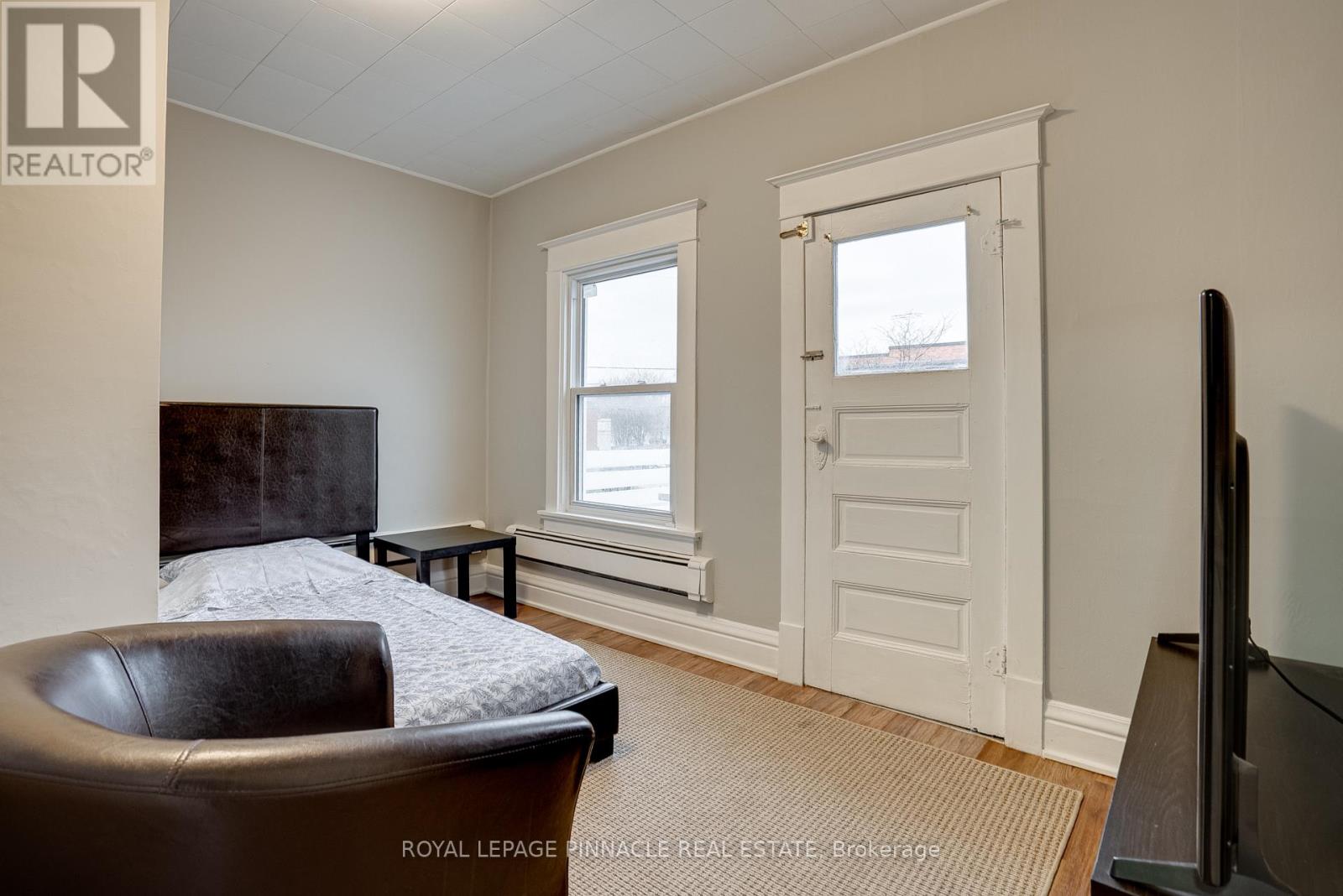 128 Geneva Street, St. Catharines, Ontario  L2R 4N6 - Photo 19 - X13119300