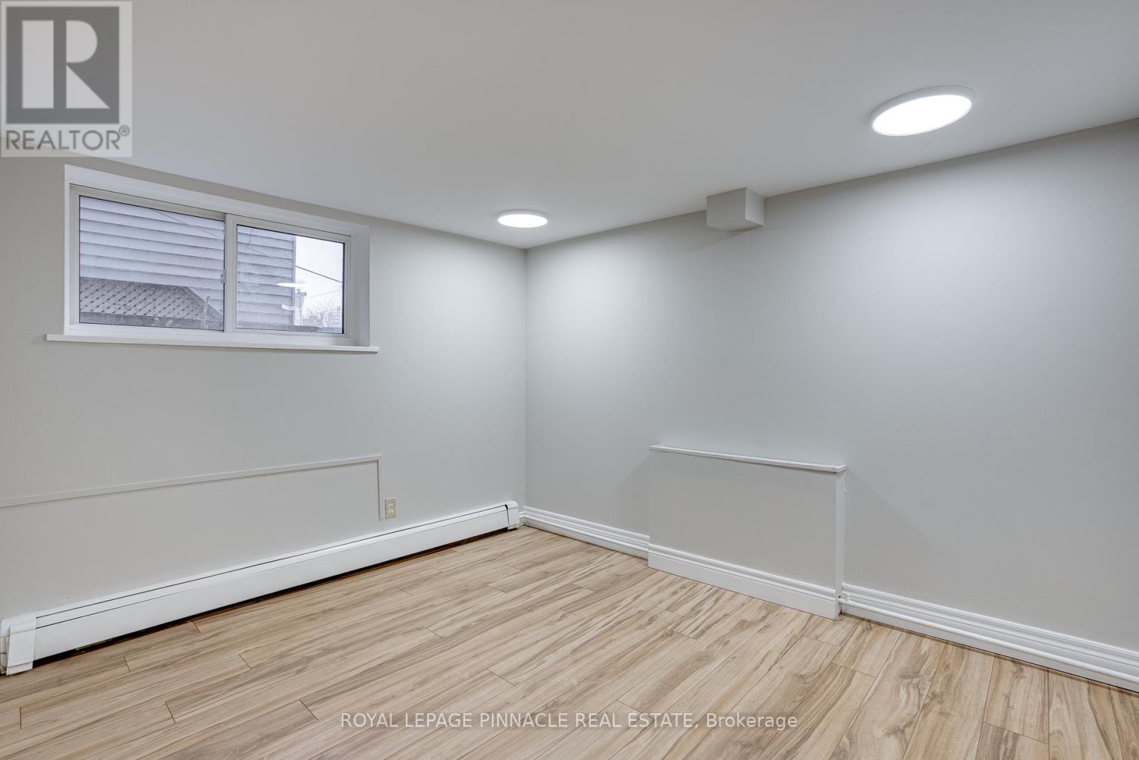 128 Geneva Street, St. Catharines, Ontario  L2R 4N6 - Photo 30 - X13119300