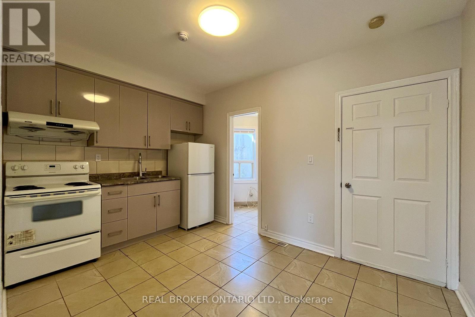 1 - 1228 Danforth Avenue, Toronto, Ontario  M4J 1M6 - Photo 2 - E13092066