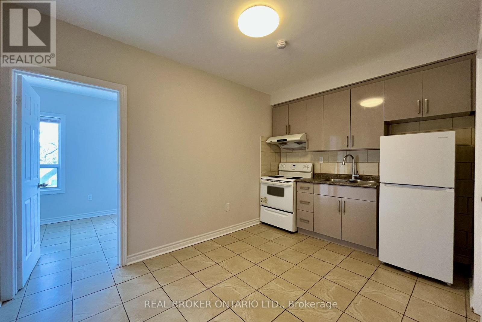 1 - 1228 Danforth Avenue, Toronto, Ontario  M4J 1M6 - Photo 3 - E13092066