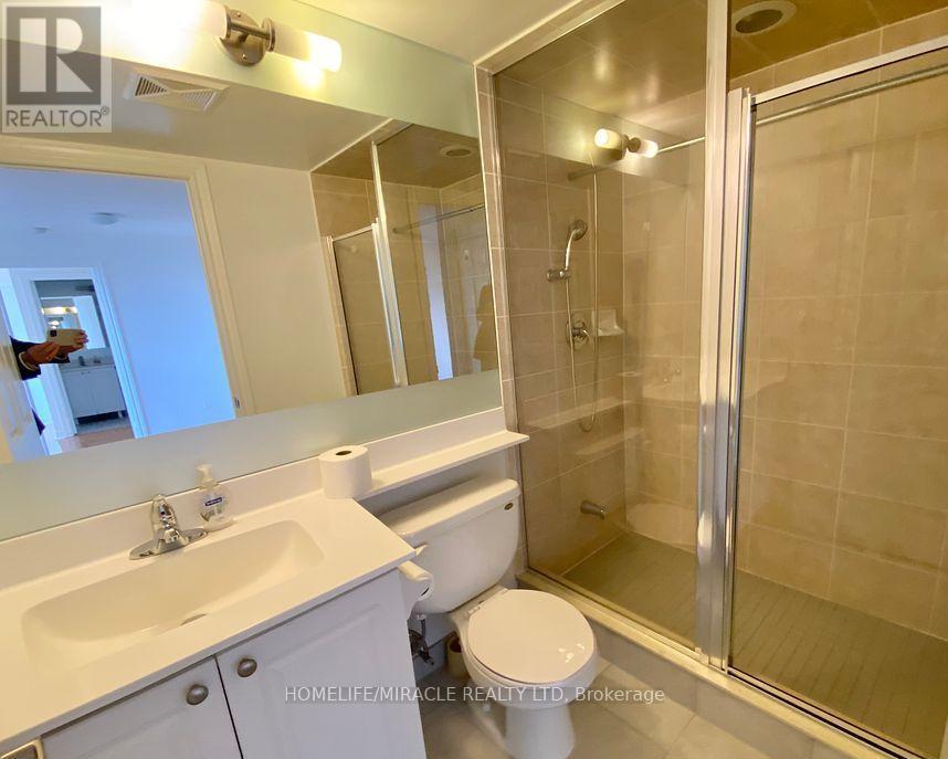 2110 - 310 Burnhamthorpe Road W, Mississauga, Ontario  L5B 4P9 - Photo 16 - W12973614