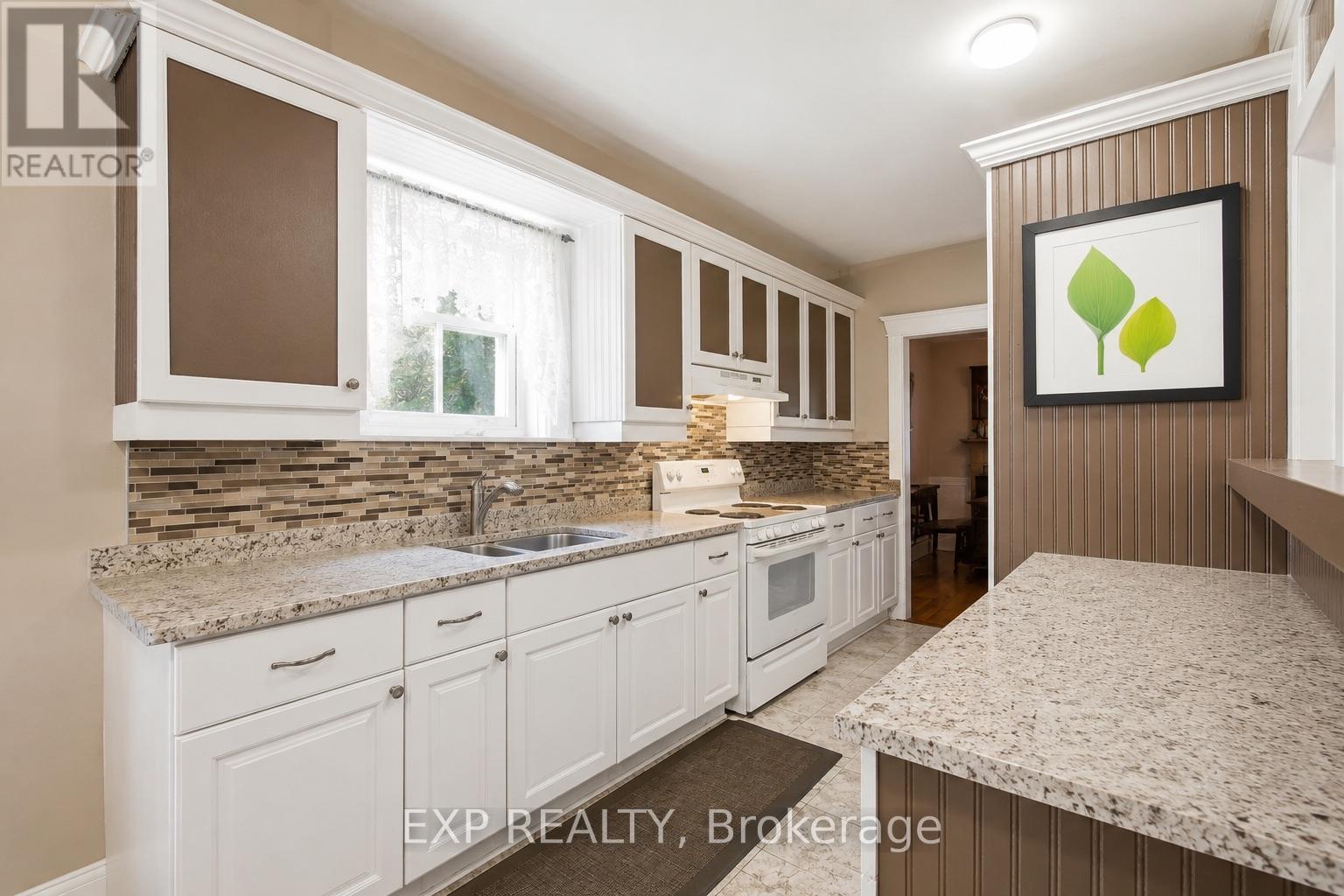 33 Burton Street, Belleville, Ontario  K8P 1E5 - Photo 10 - X13115290