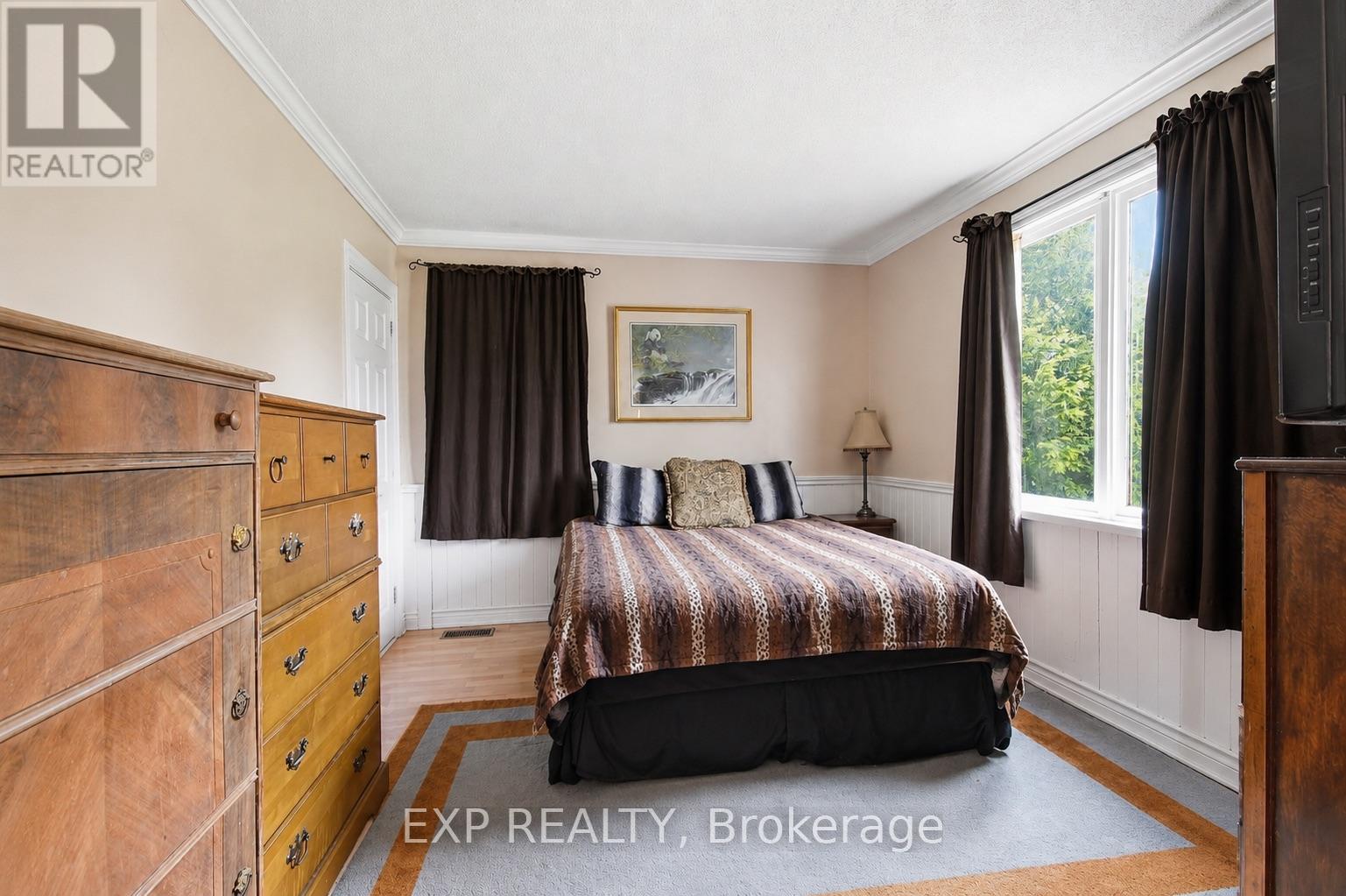 33 Burton Street, Belleville, Ontario  K8P 1E5 - Photo 13 - X13115290