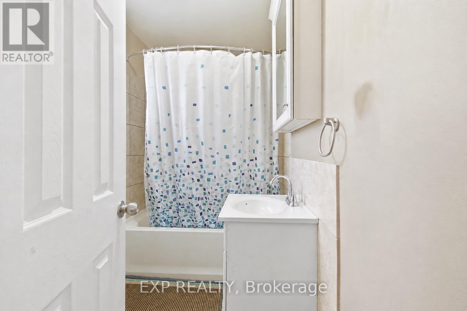 33 Burton Street, Belleville, Ontario  K8P 1E5 - Photo 15 - X13115290
