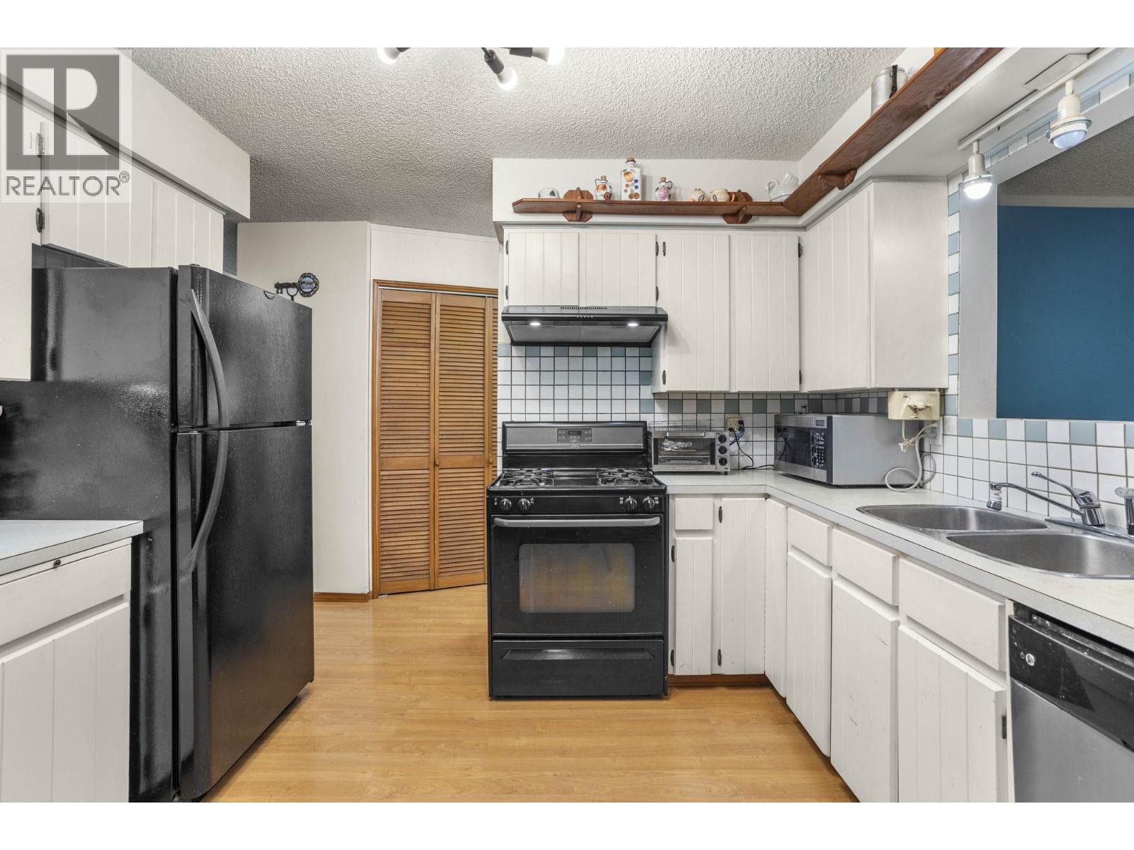 11750 Fraserview Street, Maple Ridge, British Columbia  V2X 8A8 - Photo 12 - R3122653
