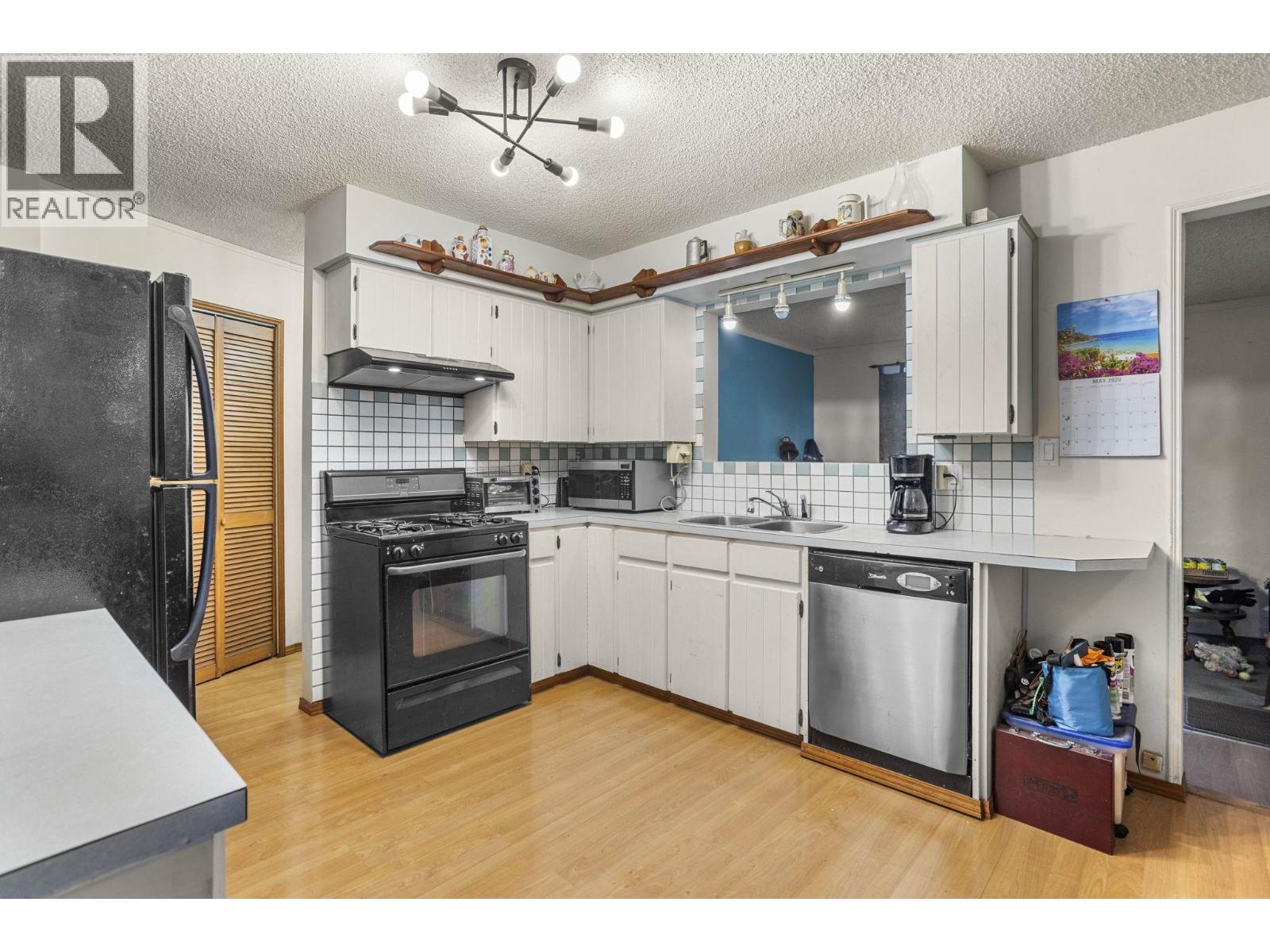 11750 Fraserview Street, Maple Ridge, British Columbia  V2X 8A8 - Photo 11 - R3122653