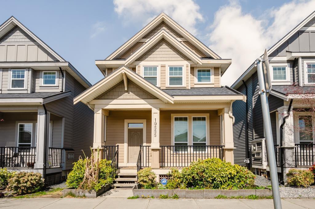 19555 72 Avenue, Surrey, British Columbia  V4N 3E8 - Photo 2 - R3109443