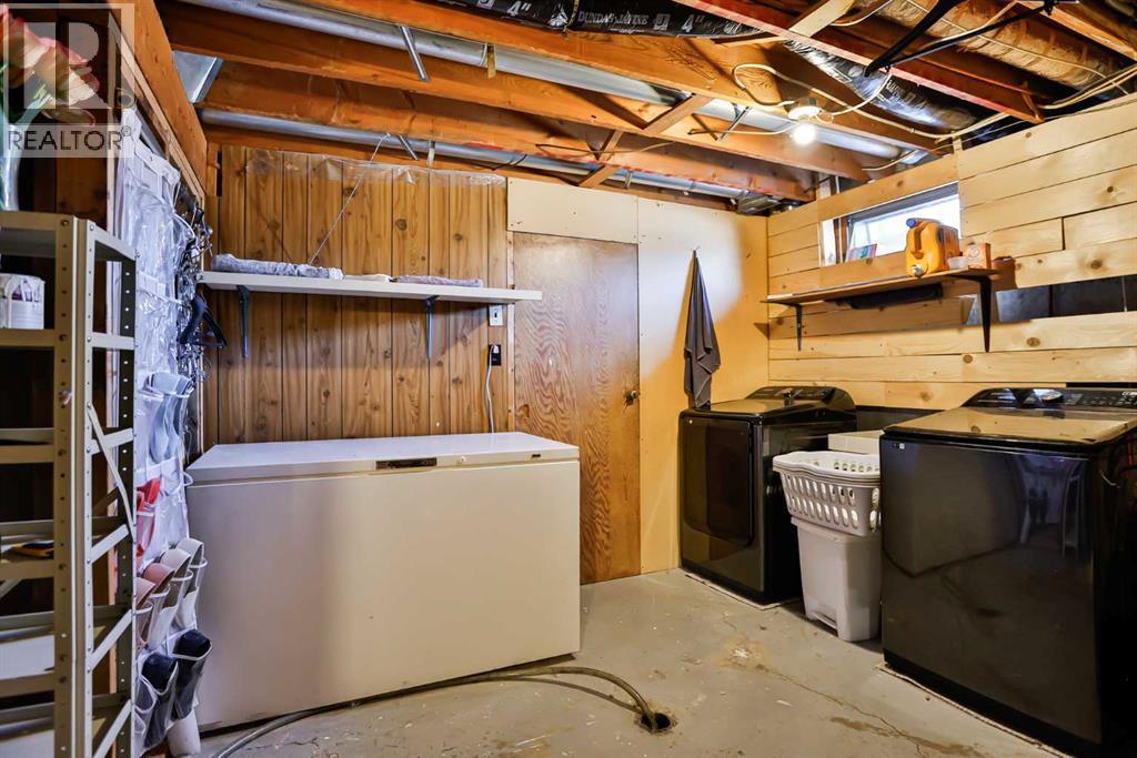 99 Lemoyne Crescent W, Lethbridge, Alberta  T1K 4A4 - Photo 38 - A2306254