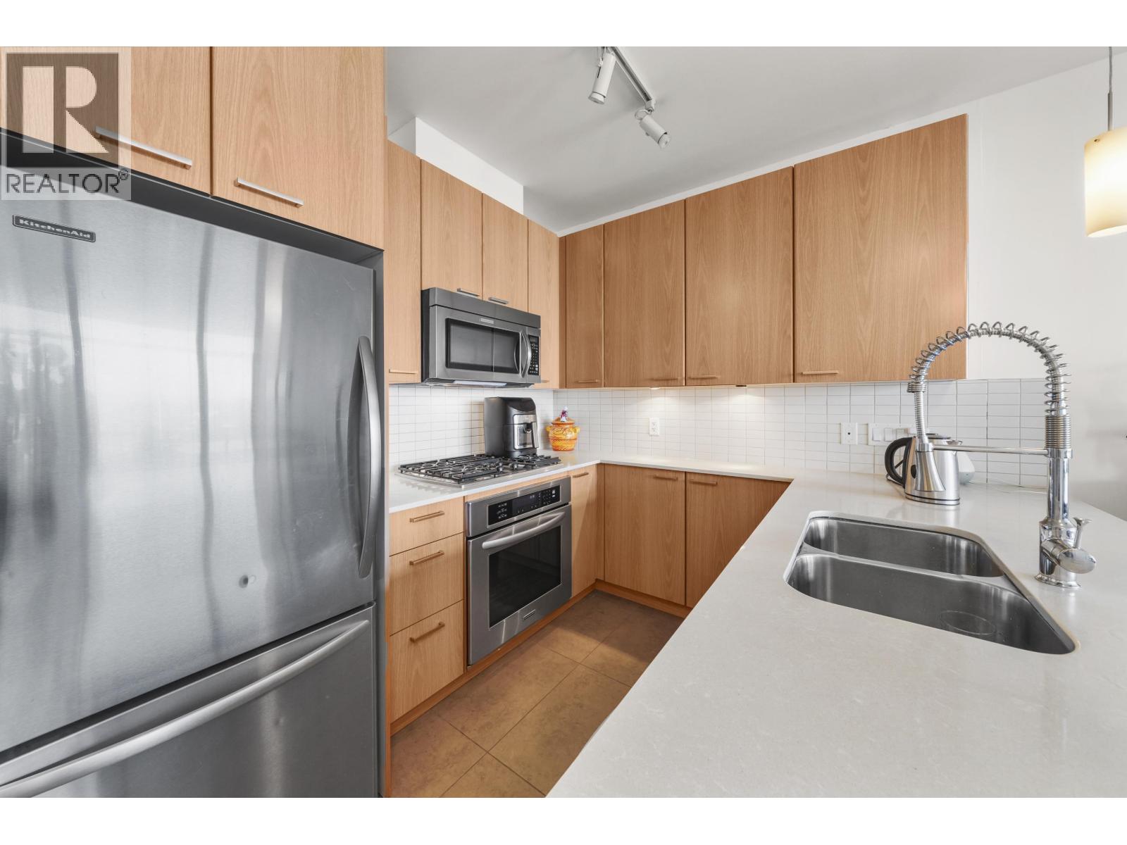 907 2789 Shaughnessy Street, Port Coquitlam, British Columbia  V3C 0C3 - Photo 10 - R3122546