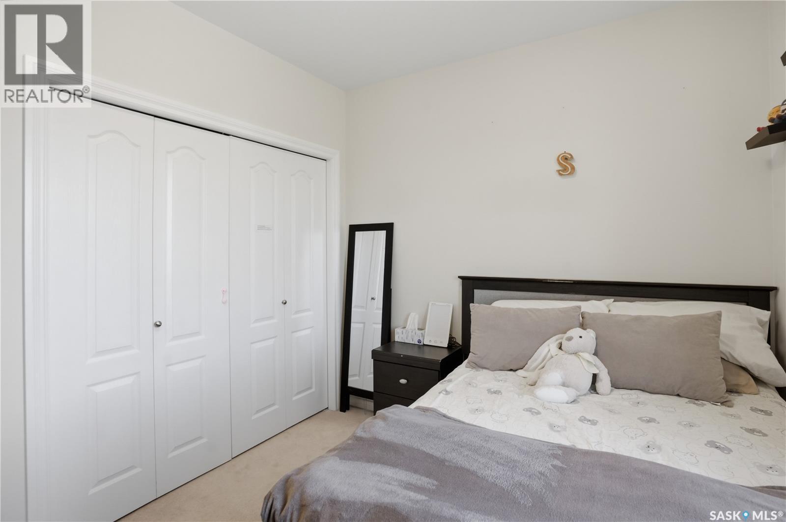 3714 Sandringham Road E, Regina, Saskatchewan  S4V 0N5 - Photo 31 - SK035758