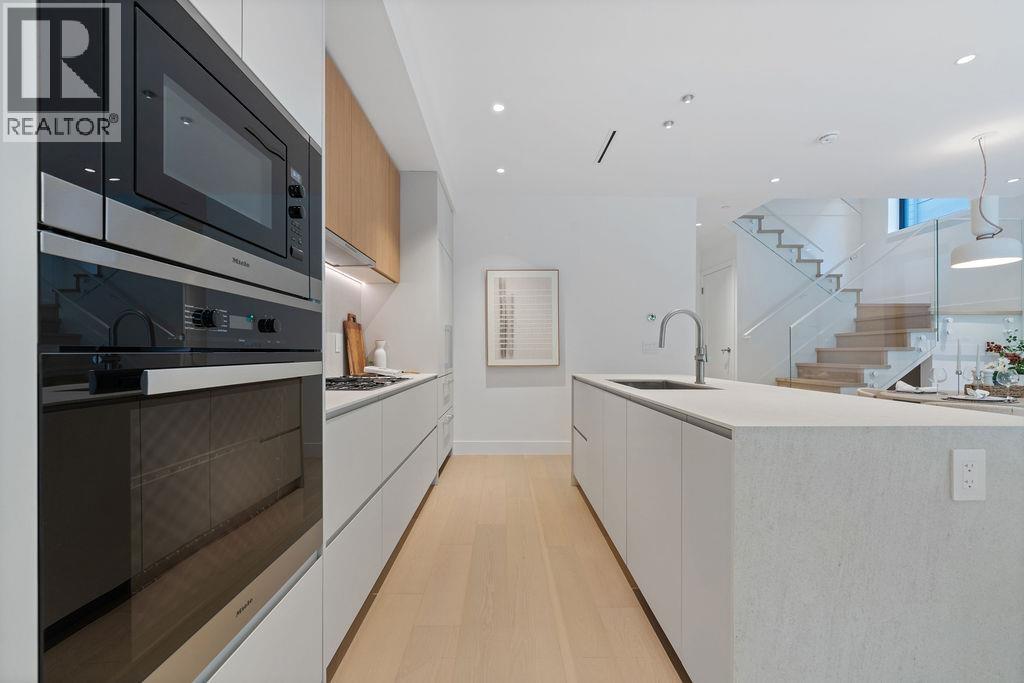1 2926 W 12th Avenue, Vancouver, British Columbia  V6K 2R3 - Photo 6 - R3122834