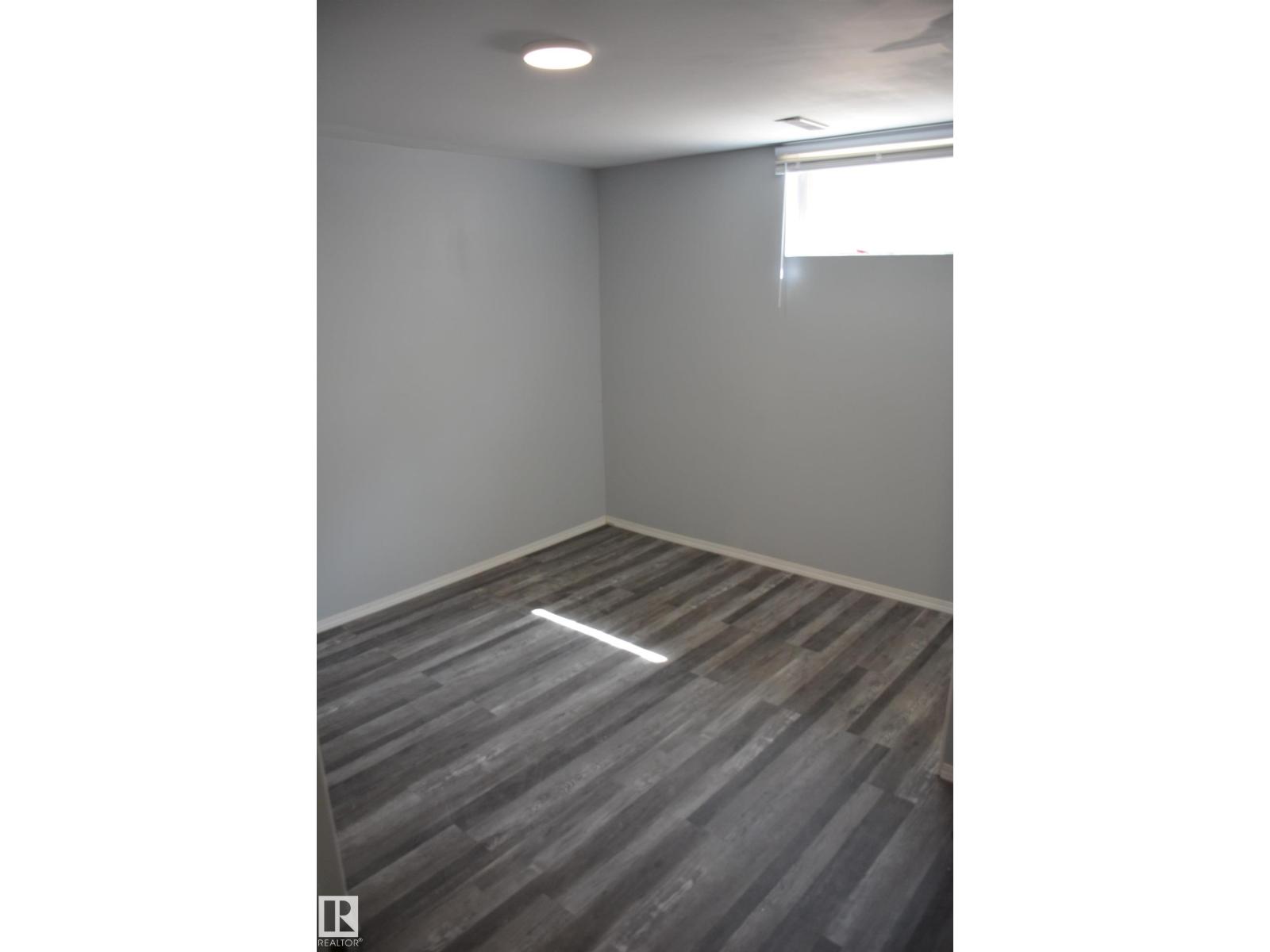 5506 56 St, Barrhead, Alberta  T7N 1C6 - Photo 27 - E4474397