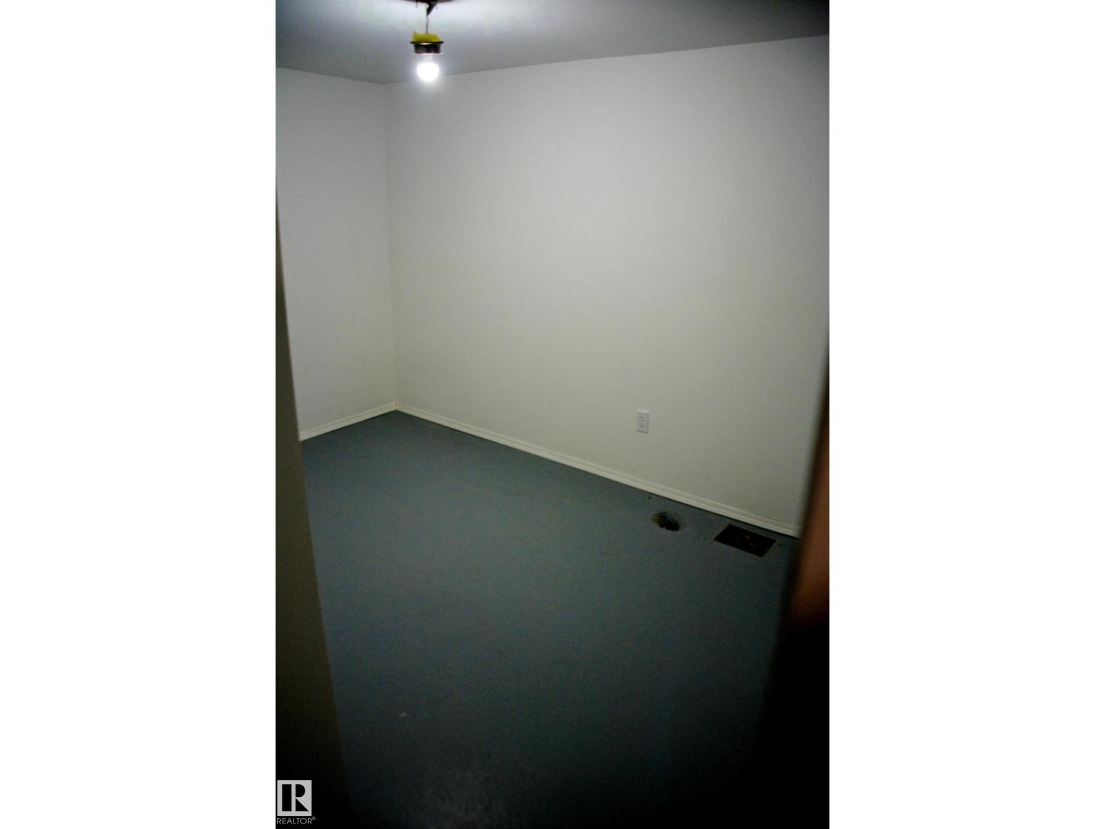 5506 56 St, Barrhead, Alberta  T7N 1C6 - Photo 29 - E4474397