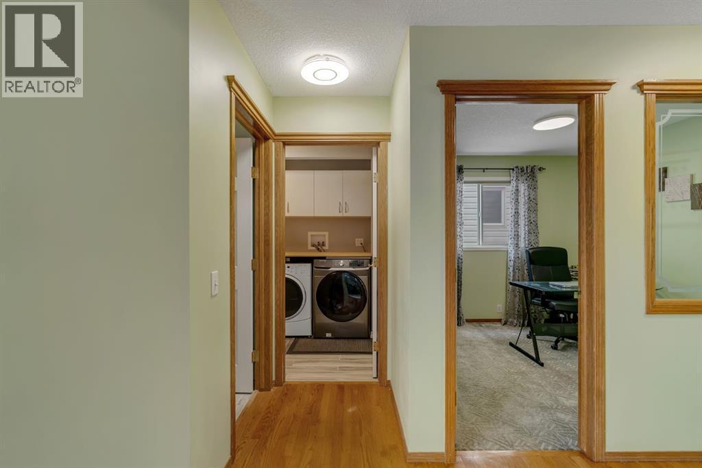 206 Coral Keys Place Ne, Calgary, Alberta  T3J 3W8 - Photo 3 - A2310262
