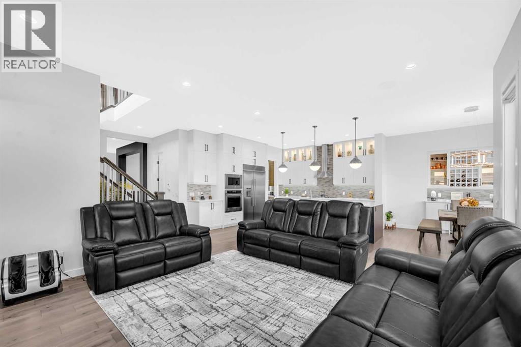 134 Corner Meadows Common Ne, Calgary, Alberta  T3N 1J7 - Photo 5 - A2301468