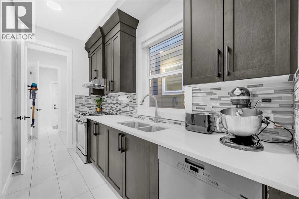 134 Corner Meadows Common Ne, Calgary, Alberta  T3N 1J7 - Photo 12 - A2301468