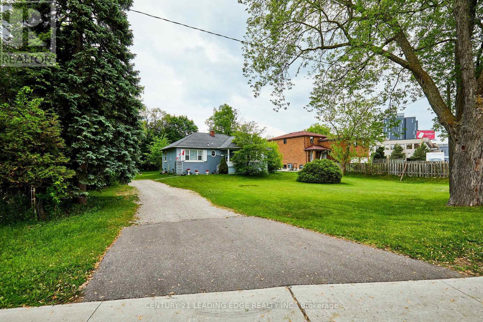 4607 Kingston Road, Toronto, Ontario  M1E 2P3 - Photo 2 - E13119146
