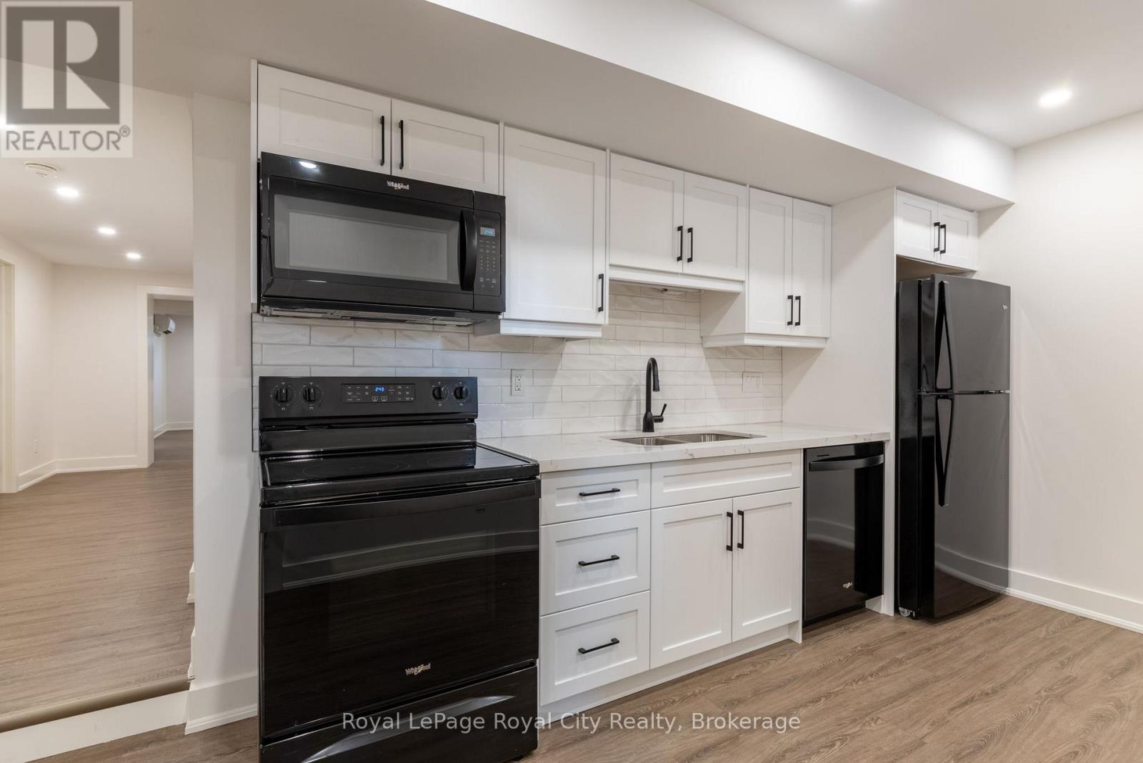 255 Normandy Avenue, Waterloo, Ontario  N2K 1X6 - Photo 31 - X13119414