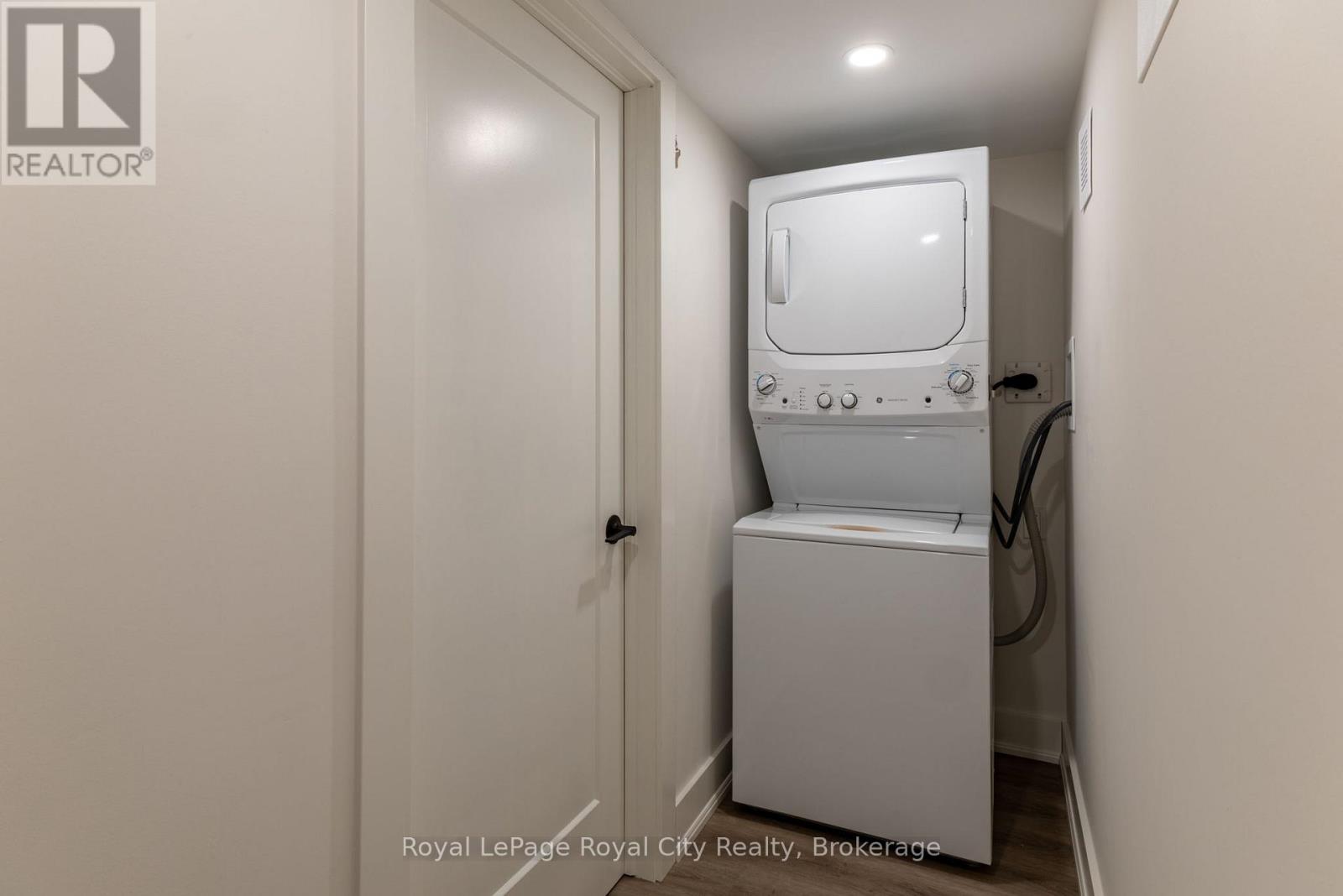 255 Normandy Avenue, Waterloo, Ontario  N2K 1X6 - Photo 40 - X13119414