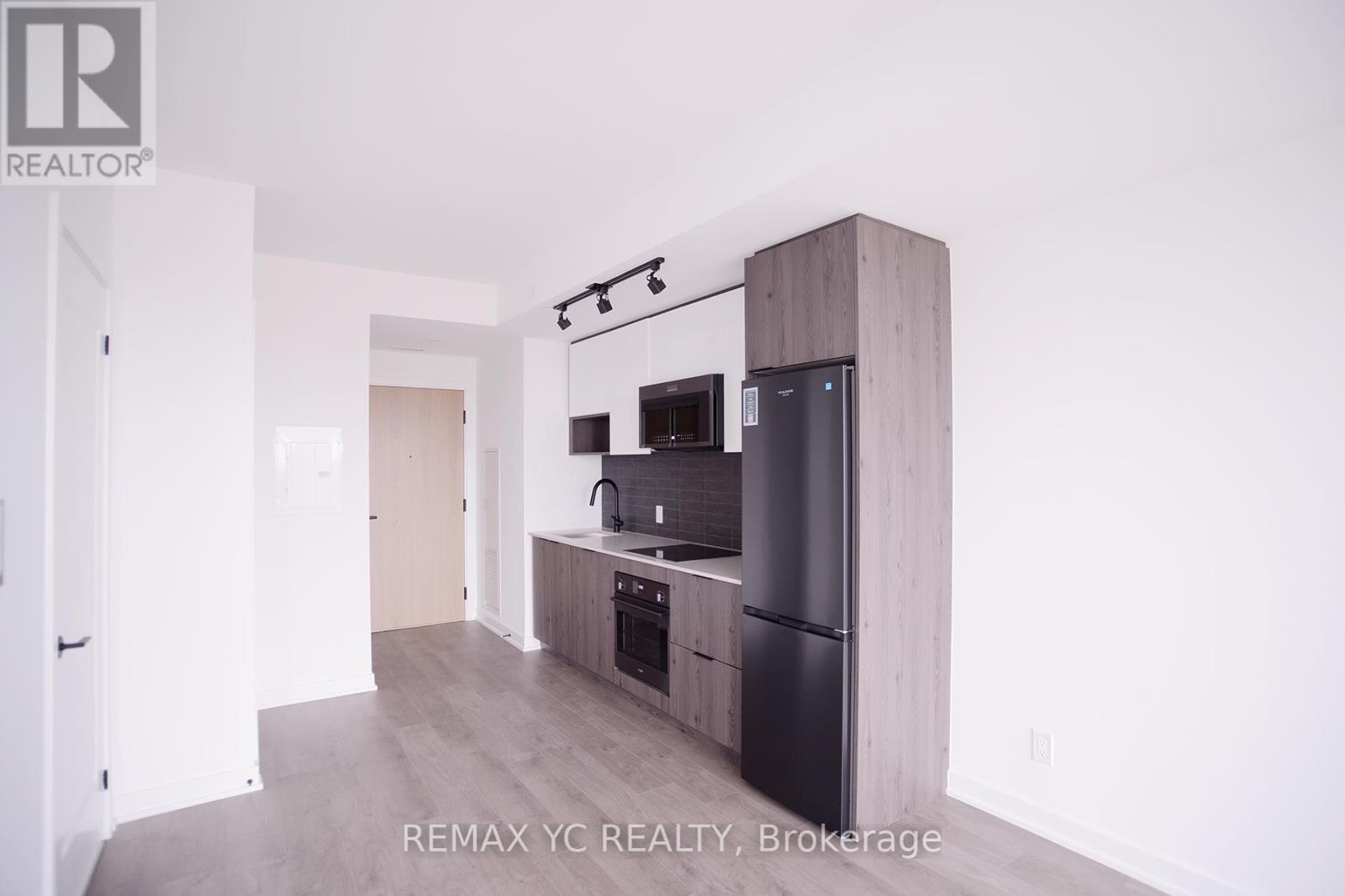 2611 - 5 Defries Street, Toronto, Ontario  M5A 0W7 - Photo 2 - C13119366