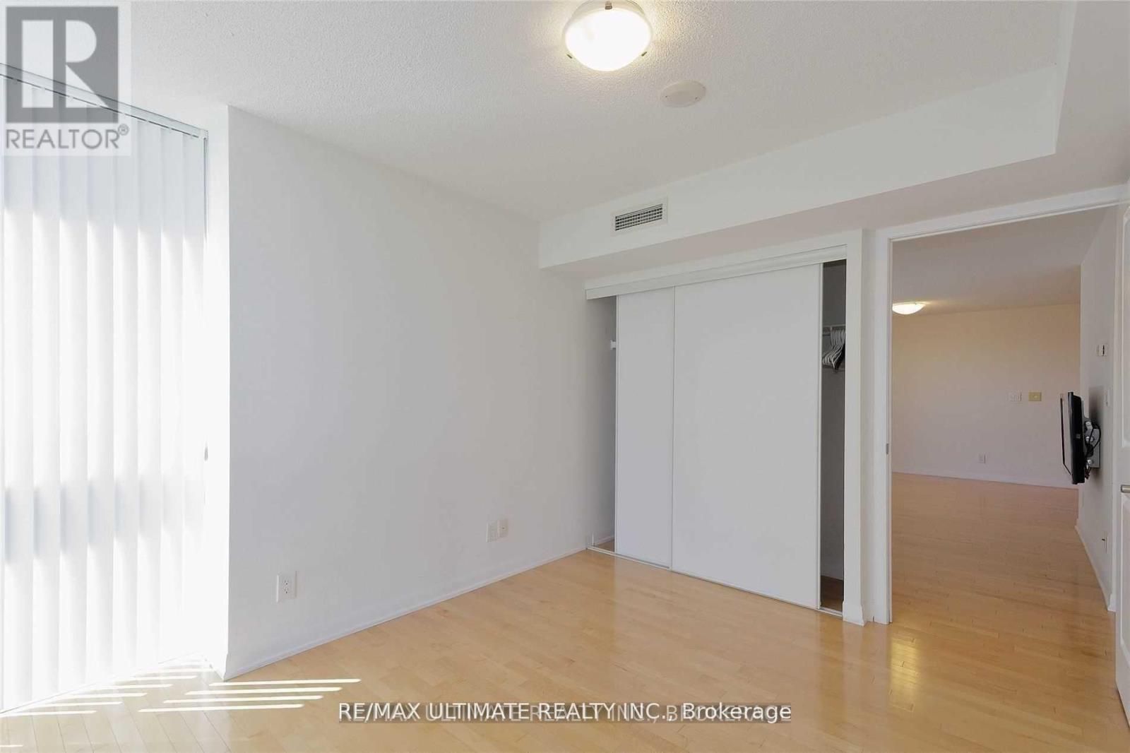 2205 - 5793 Yonge Street, Toronto, Ontario  M2M 0A9 - Photo 6 - C13119398