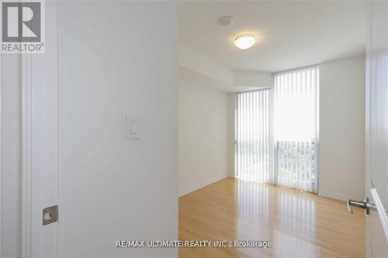 2205 - 5793 Yonge Street, Toronto, Ontario  M2M 0A9 - Photo 8 - C13119398
