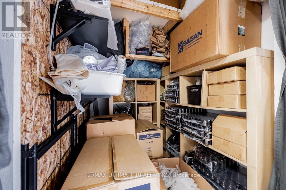 2nd Fl - 617a Bloor Street W, Toronto, Ontario  M6G 1K8 - Photo 19 - C13119434