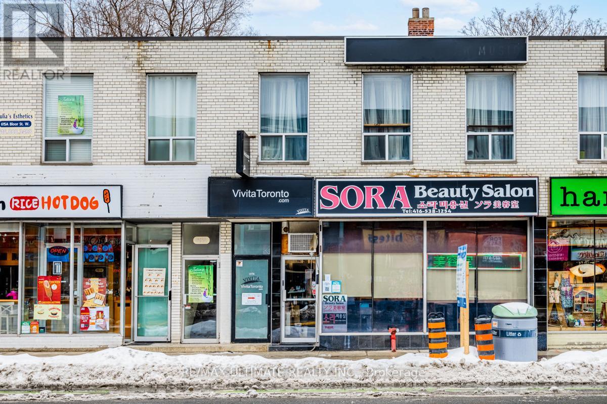 2nd Fl - 617a Bloor Street W, Toronto, Ontario  M6G 1K8 - Photo 2 - C13119434