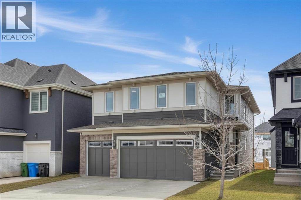 243 Marina Grove SE, Calgary, Alberta