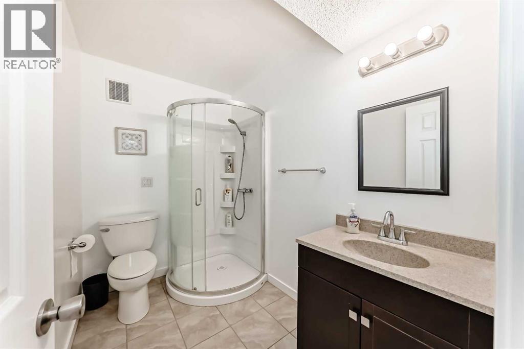 451 Huntbourne Hill Ne, Calgary, Alberta  T2K 5G7 - Photo 31 - A2307579