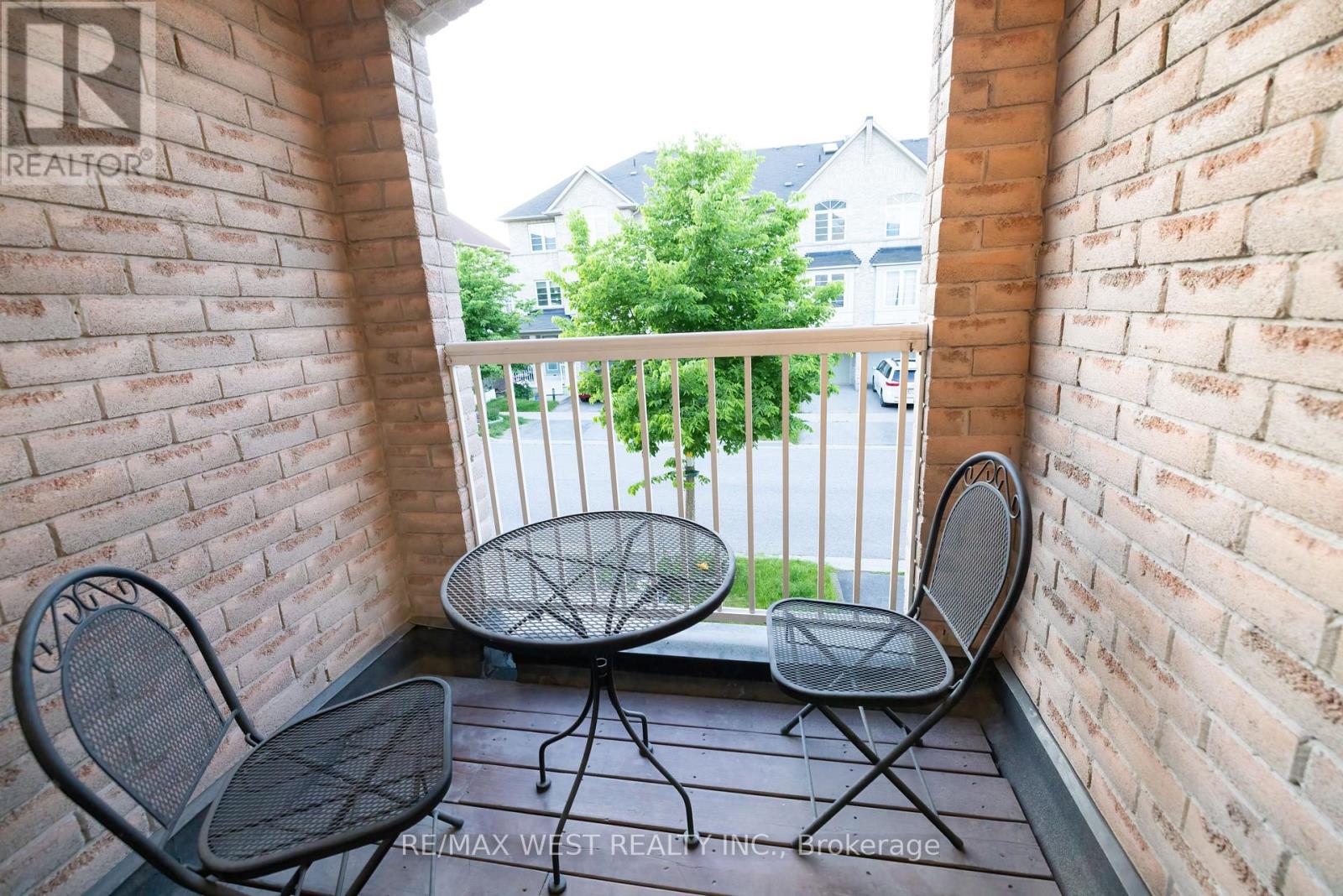 17 Thornharrold Street, Ajax, Ontario  L1S 0B5 - Photo 9 - E13119364