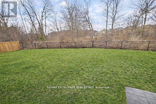 10 Pennine Drive, Whitby, Ontario  L1P 0C3 - Photo 13 - E13119390