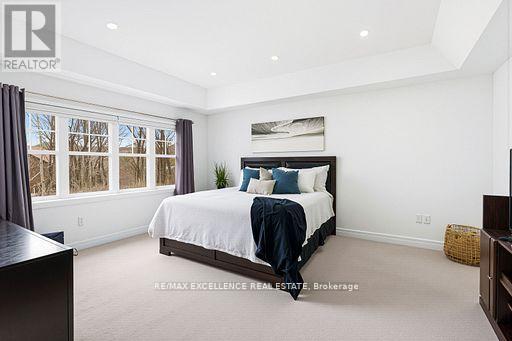 10 Pennine Drive, Whitby, Ontario  L1P 0C3 - Photo 6 - E13119390