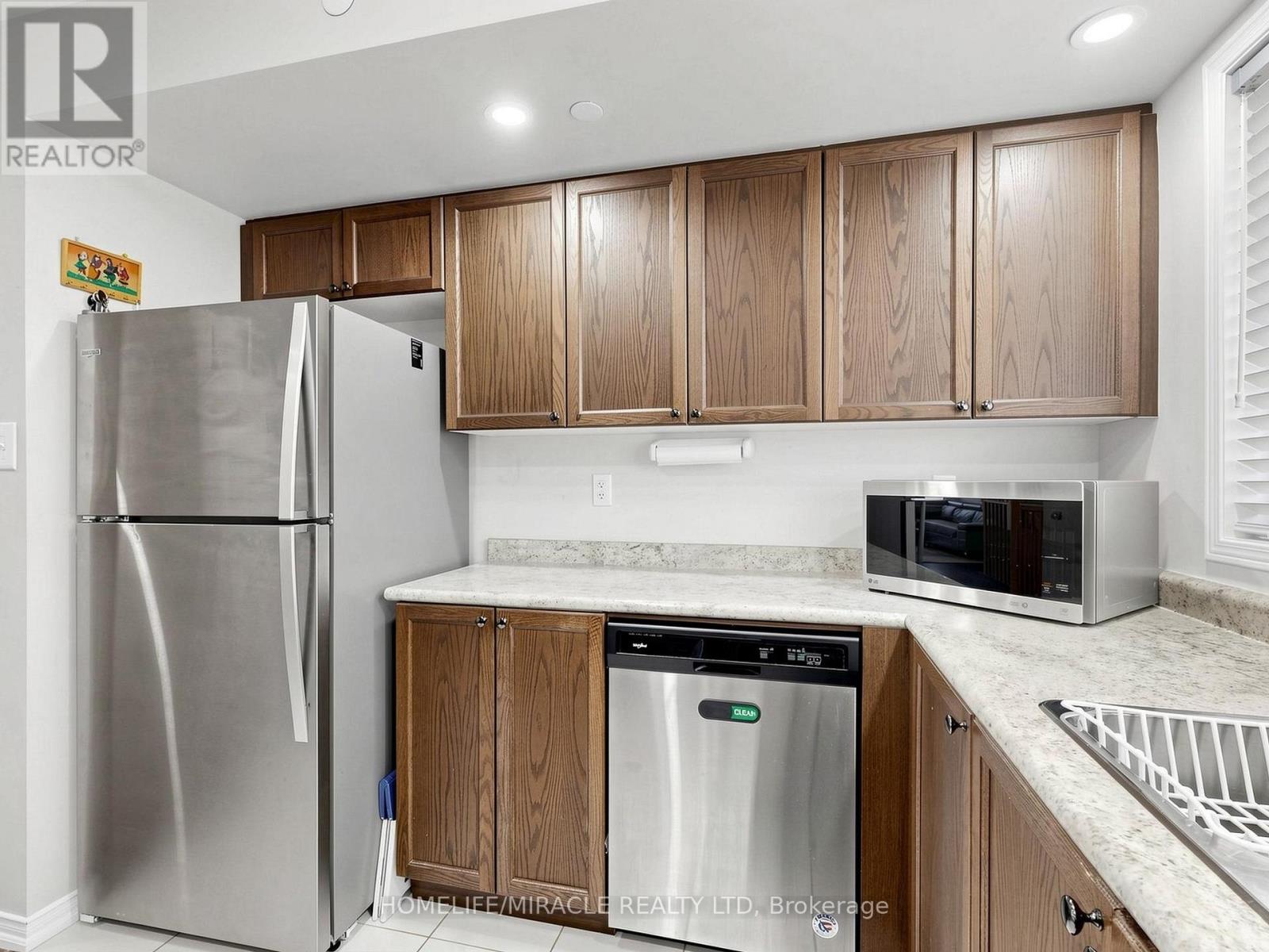 2725 Deputy Minister Path, Oshawa (Windfields), Ontario  L1L 0M7 - Photo 13 - E13119400