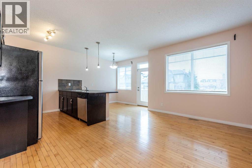 36 Everridge Gardens SW, Calgary, Alberta  T2Y 0H1 - Photo 10 - A2309371