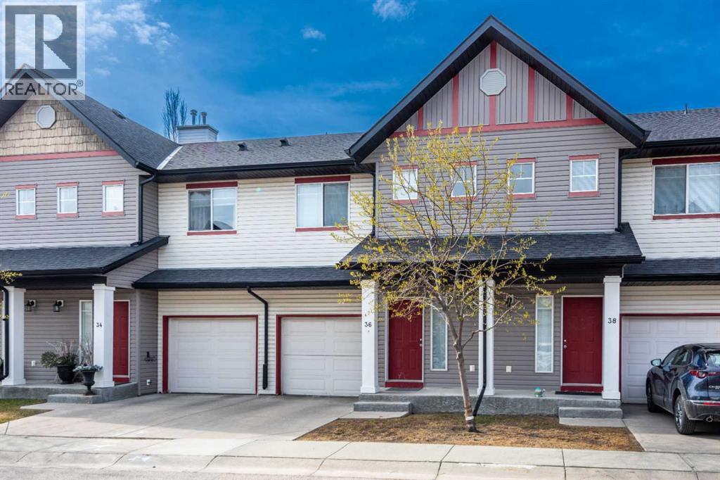 36 Everridge Gardens SW, Calgary, Alberta  T2Y 0H1 - Photo 2 - A2309371