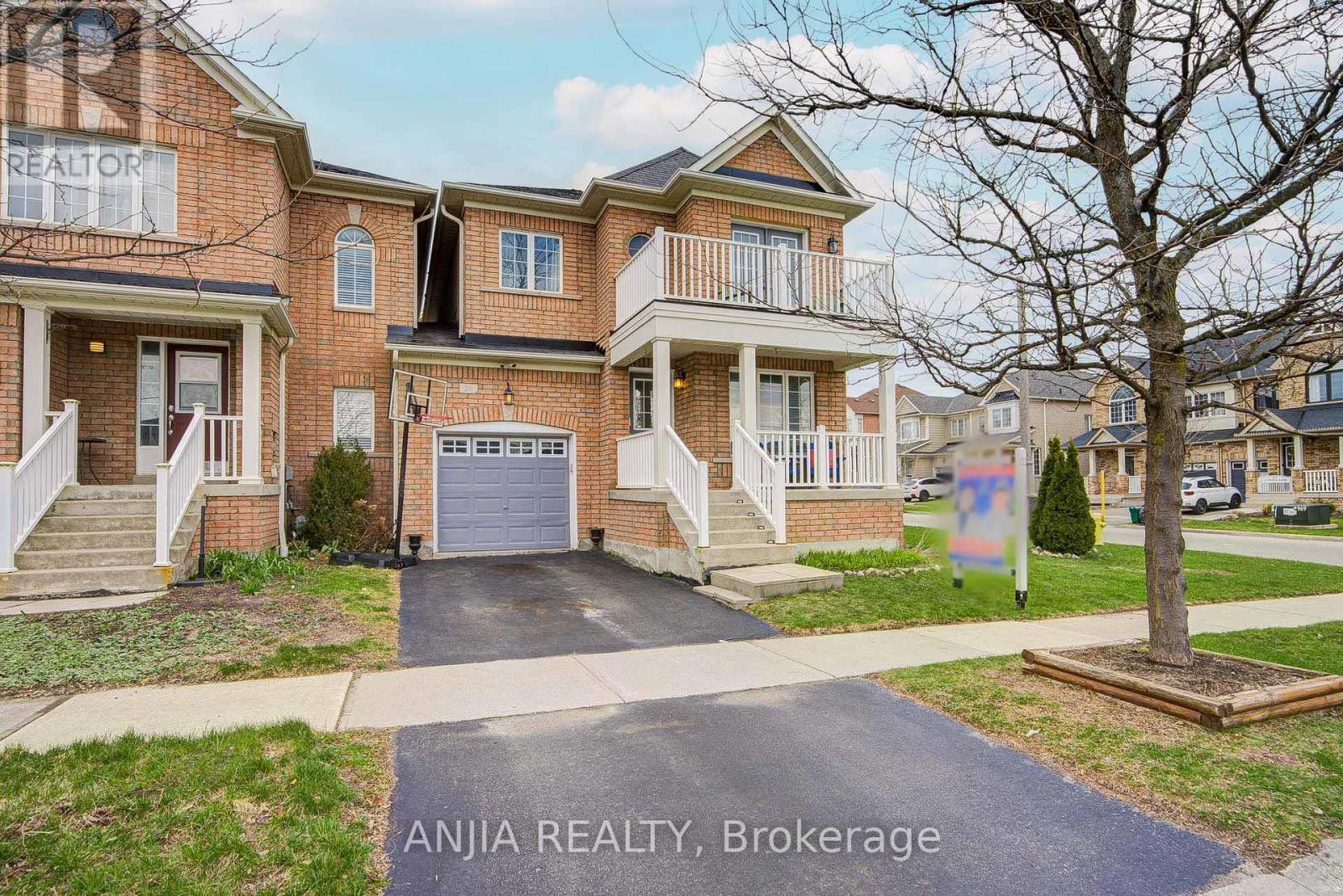 26 FIRBANK LANE, Whitchurch-Stouffville, Ontario