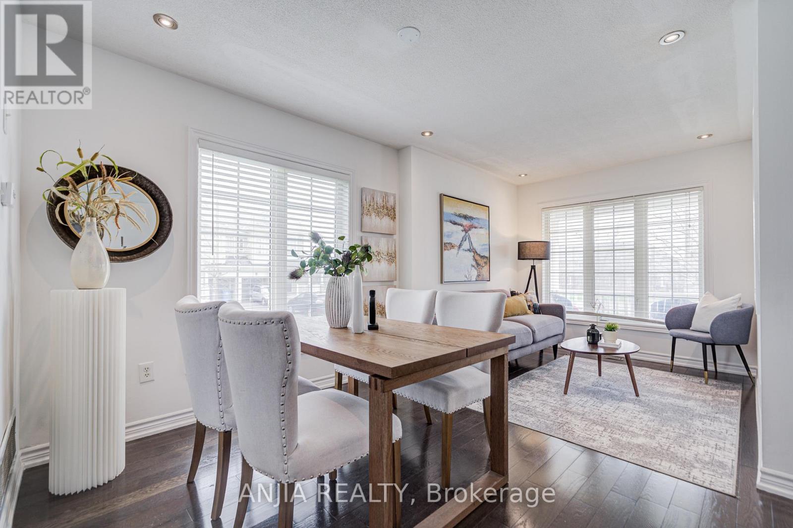 26 Firbank Lane, Whitchurch-Stouffville, Ontario  L4A 0K9 - Photo 10 - N13119458