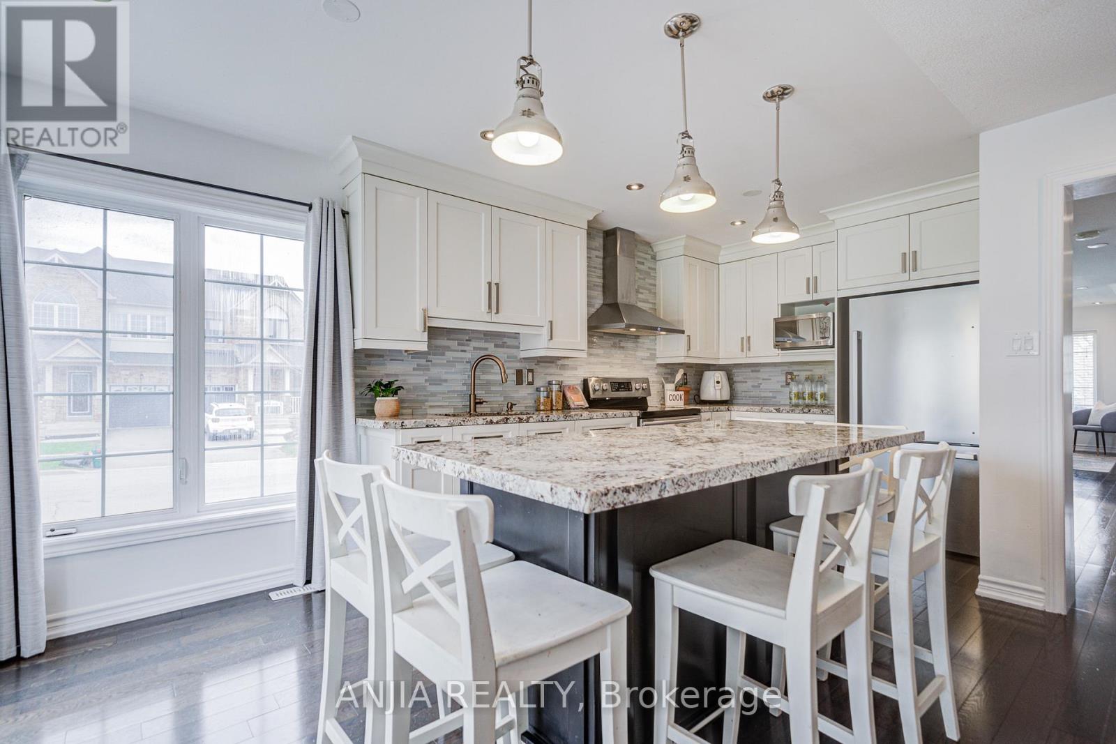 26 Firbank Lane, Whitchurch-Stouffville, Ontario  L4A 0K9 - Photo 19 - N13119458