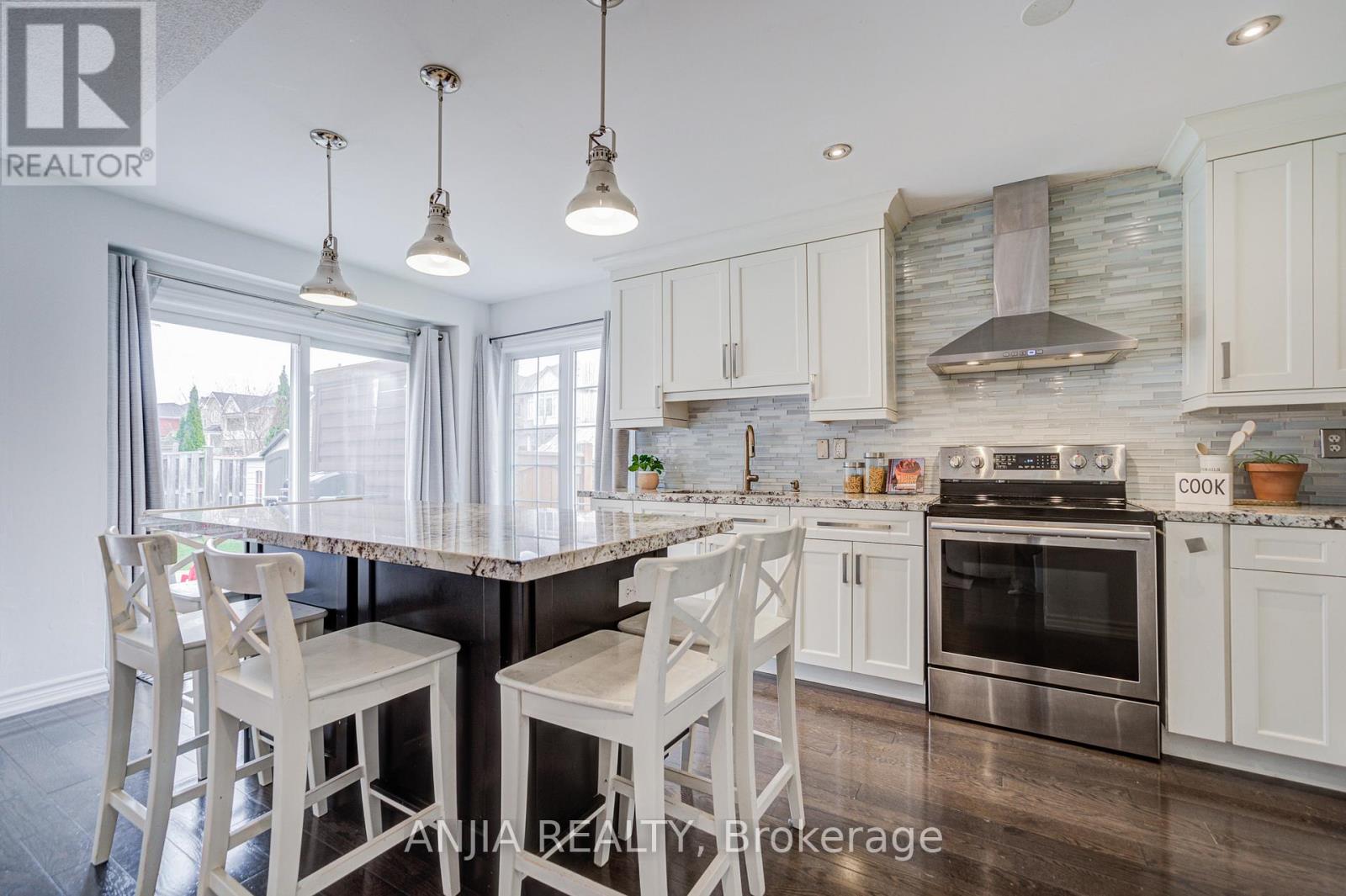 26 Firbank Lane, Whitchurch-Stouffville, Ontario  L4A 0K9 - Photo 21 - N13119458