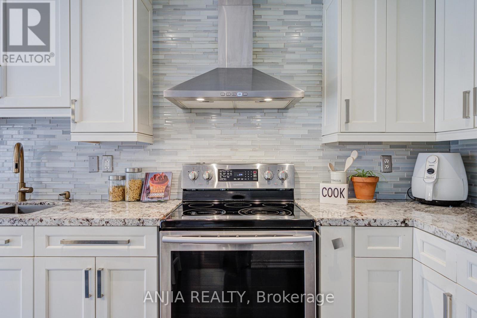 26 Firbank Lane, Whitchurch-Stouffville, Ontario  L4A 0K9 - Photo 22 - N13119458