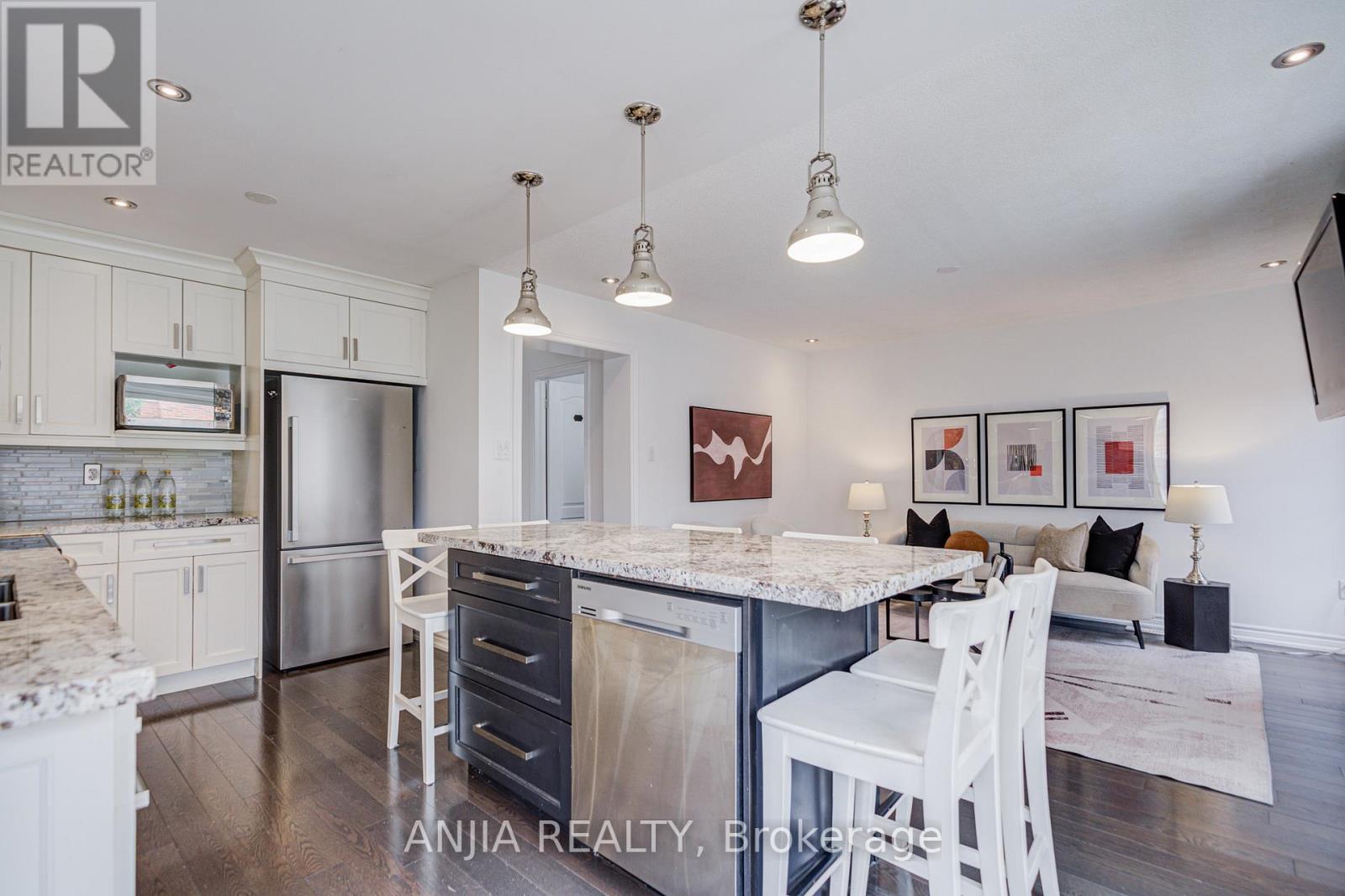 26 Firbank Lane, Whitchurch-Stouffville, Ontario  L4A 0K9 - Photo 24 - N13119458