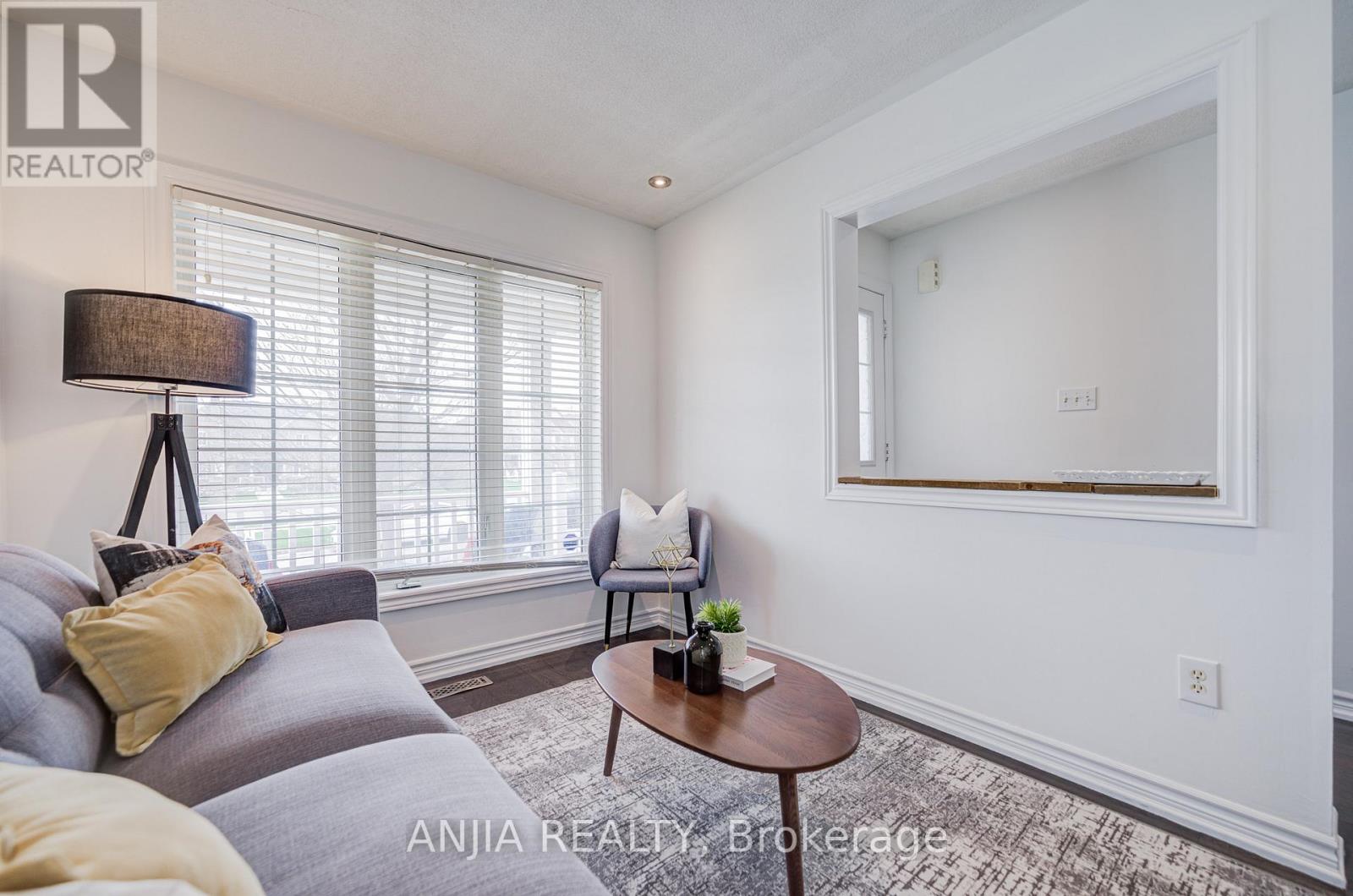 26 Firbank Lane, Whitchurch-Stouffville, Ontario  L4A 0K9 - Photo 6 - N13119458