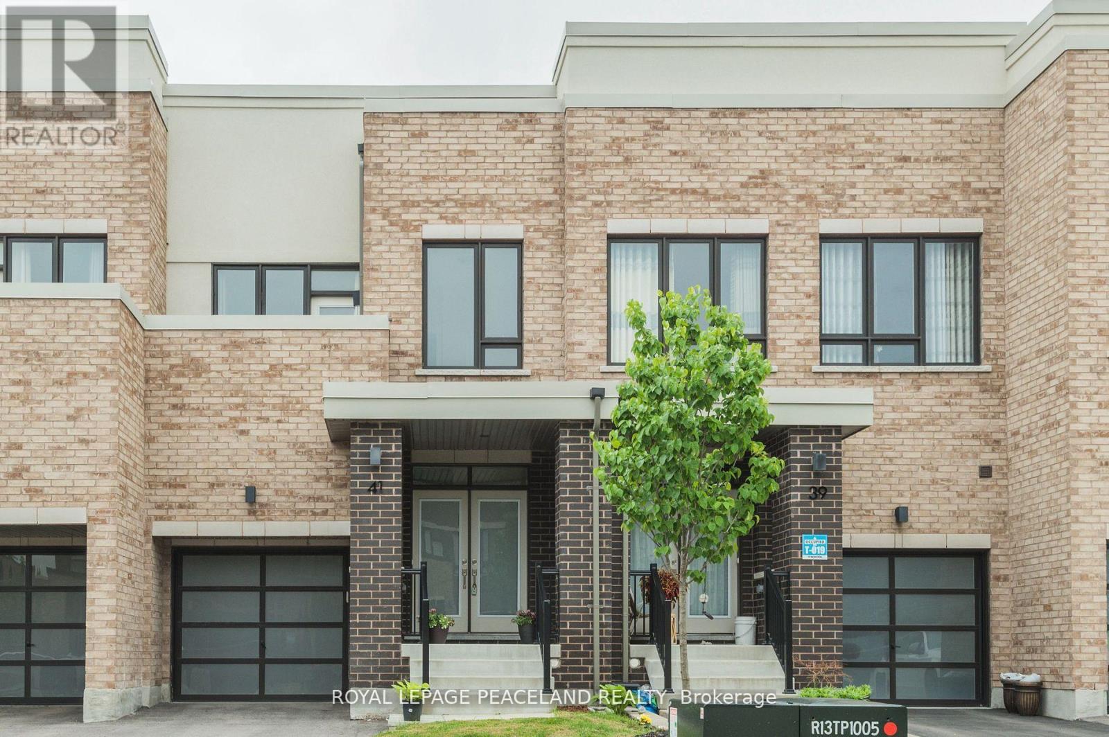 41 Dariole Drive, Richmond Hill, Ontario  L4E 0Z2 - Photo 2 - N13119462
