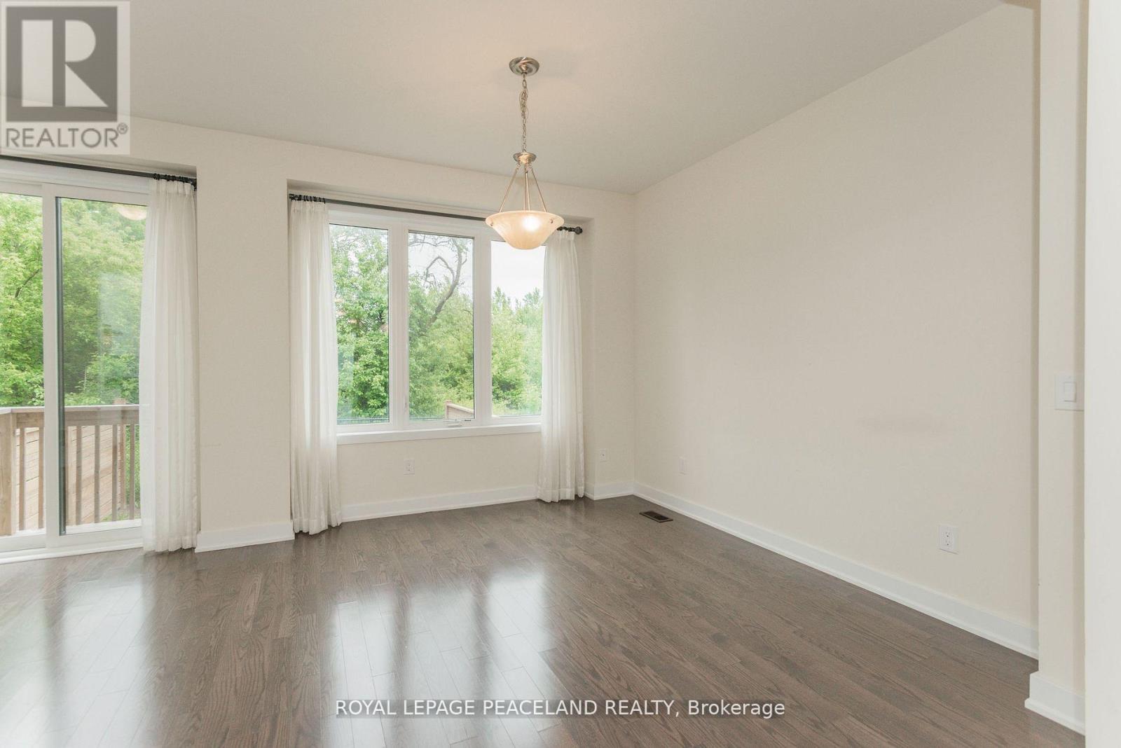 41 Dariole Drive, Richmond Hill, Ontario  L4E 0Z2 - Photo 9 - N13119462