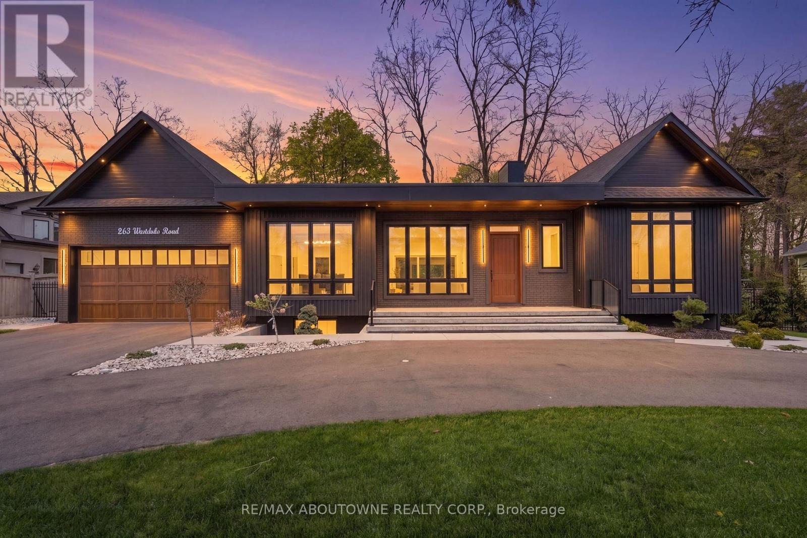 263 WESTDALE ROAD, Oakville, Ontario