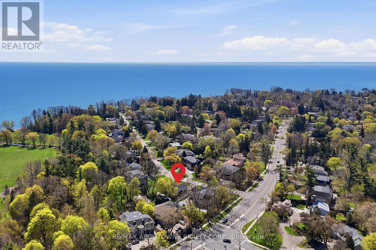 263 Westdale Road, Oakville, Ontario  L6L 4Z7 - Photo 3 - W13119368