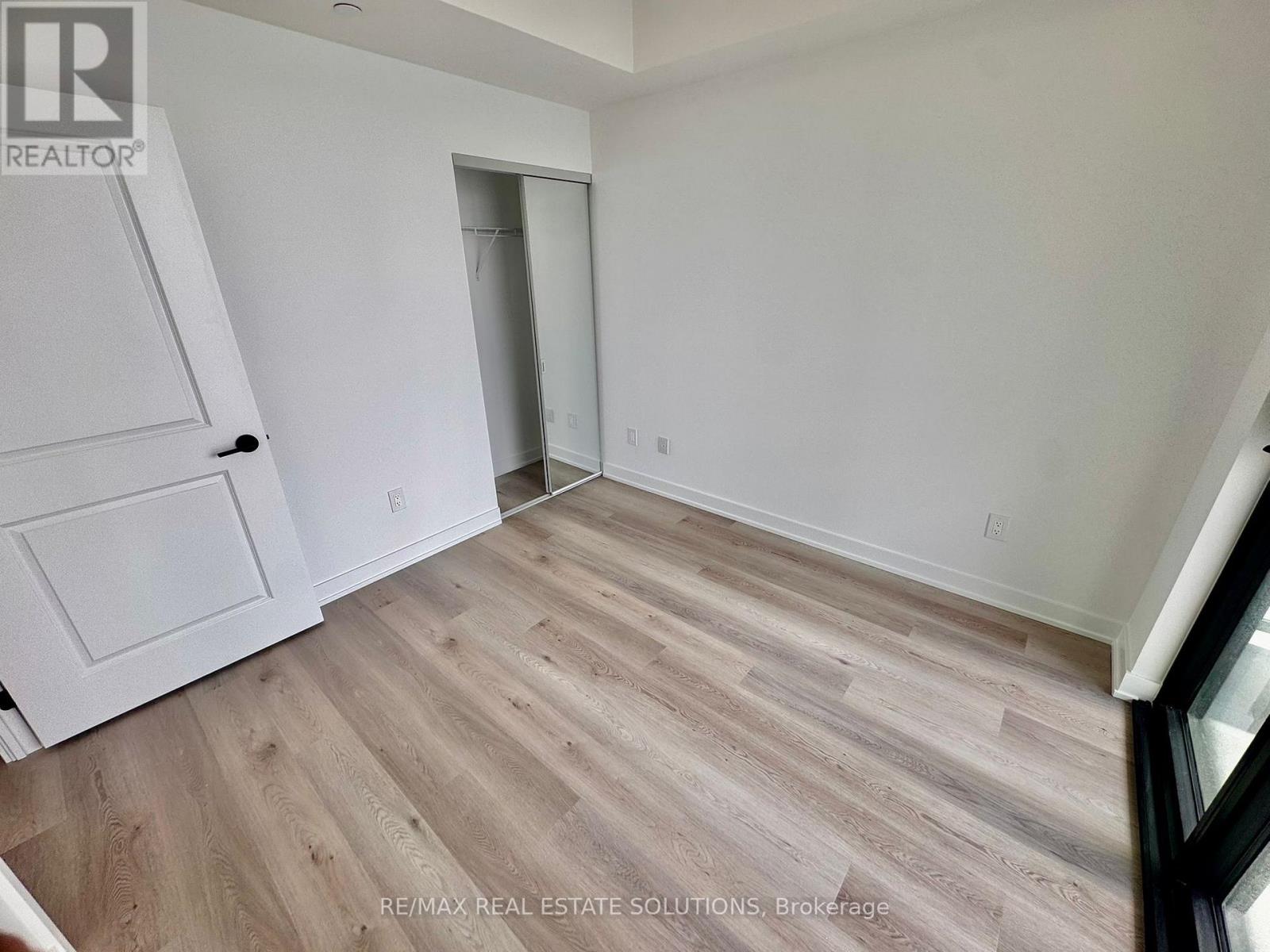 905 - 2075 Lakeshore Road, Burlington, Ontario  L7R 1E2 - Photo 11 - W13119422
